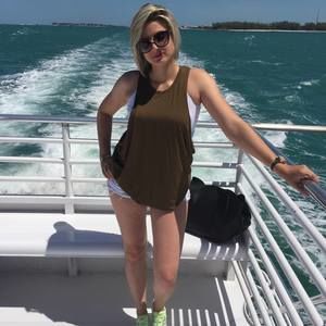 Meet your Posher, Anabell